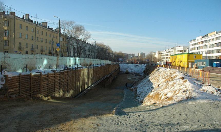 Строительство станции «Комсомольская площадь» Челябинского метрополитена, 2007. Фото Александра Сапожникова (CC BY 3.0).